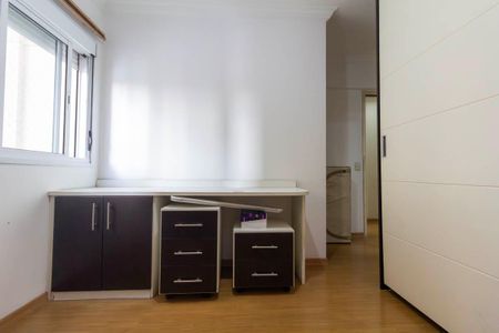 Apartamento à venda com 126m², 3 quartos e 3 vagasQuarto 2
