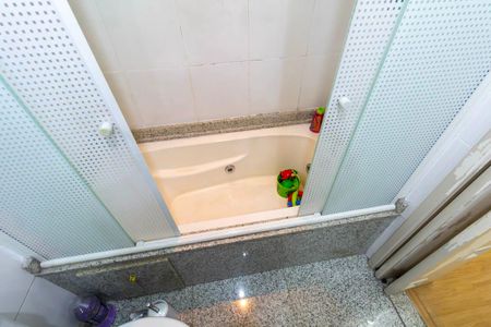 Apartamento à venda com 126m², 3 quartos e 3 vagasBanheiro 2