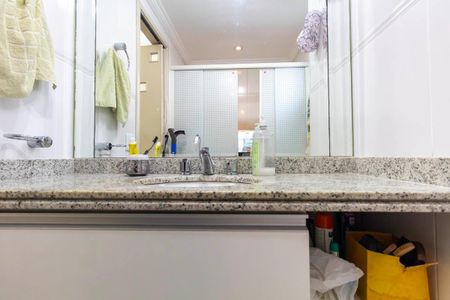 Apartamento à venda com 126m², 3 quartos e 3 vagasBanheiro 2