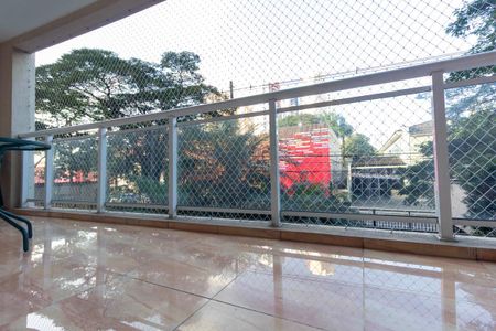Apartamento à venda com 126m², 3 quartos e 3 vagasVaranda