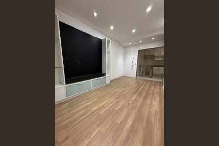 Sala de apartamento à venda com 2 quartos, 68m² em Vila Rio de Janeiro, Guarulhos