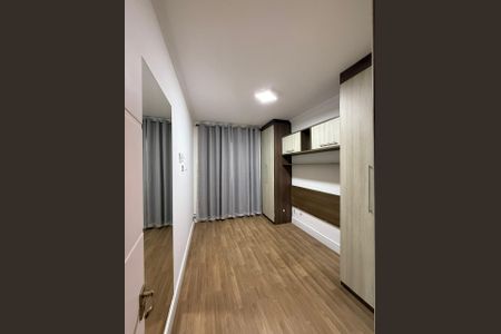 Quarto de apartamento à venda com 2 quartos, 68m² em Vila Rio de Janeiro, Guarulhos