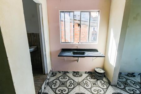 Cozinha de casa para alugar com 1 quarto, 37m² em Parque Arariba, São Paulo