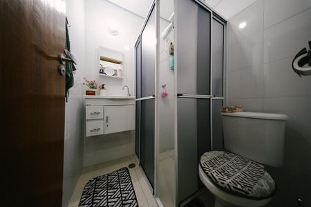 Apartamento à venda com 35m², 2 quartos e sem vaga Apartamento à venda com 35m², 2 quartos e sem vagaBanheiro