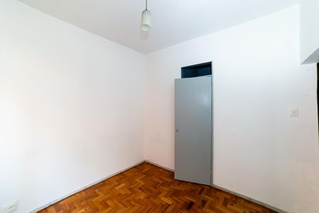 Apartamento para alugar com 105m², 3 quartos e sem vaga Apartamento para alugar com 105m², 3 quartos e sem vagaQuarto 2