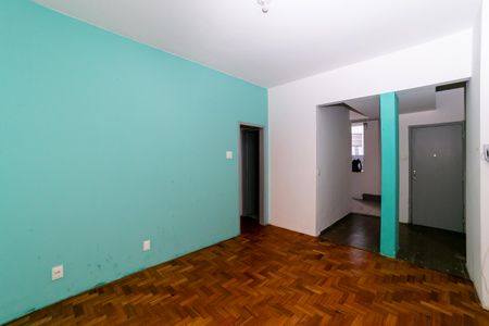 Apartamento para alugar com 105m², 3 quartos e sem vaga Apartamento para alugar com 105m², 3 quartos e sem vagaSala