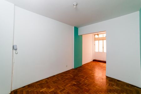 Sala de apartamento para alugar com 3 quartos, 105m² em Centro, Belo Horizonte