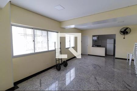 Apartamento para alugar com 60m², 3 quartos e 1 vagaÁrea comum - Salão de festas
