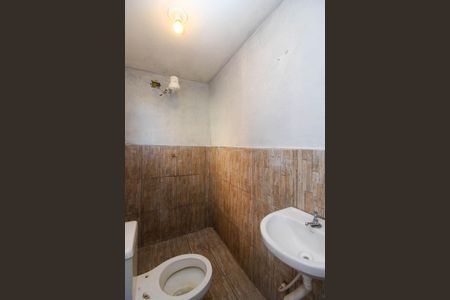 Banheiro  de casa para alugar com 1 quarto, 36m² em Parque Arariba, São Paulo
