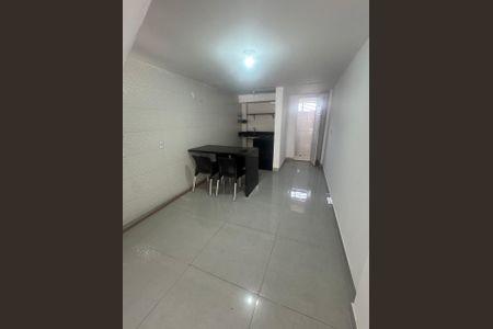 Foto 01 de apartamento para alugar com 2 quartos, 60m² em Barra da Tijuca, Rio de Janeiro