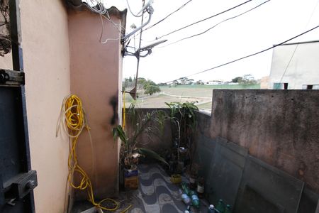 Varanda de casa à venda com 2 quartos, 200m² em Vista Alegre, Belo Horizonte