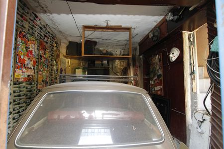 Garagem de casa à venda com 2 quartos, 200m² em Vista Alegre, Belo Horizonte
