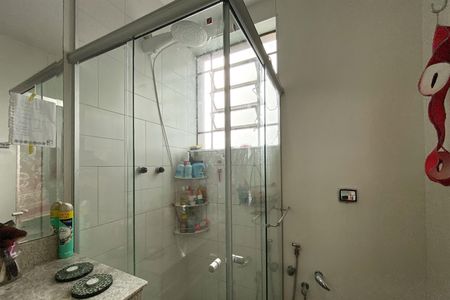 Banheiro da Suíte 3 de casa à venda com 8 quartos, 350m² em Barroca, Belo Horizonte