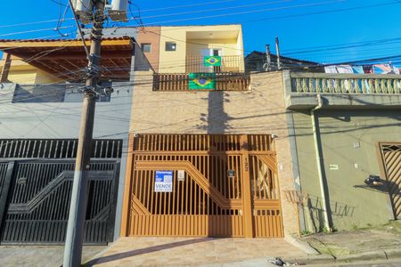 Casa para alugar com 133m², 3 quartos e 2 vagasFachada