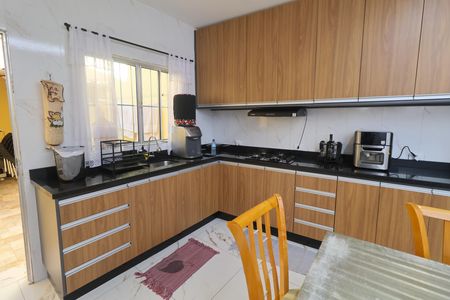 Casa para alugar com 133m², 3 quartos e 2 vagasCozinha