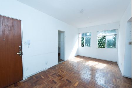 Apartamento à venda com 66m², 2 quartos e sem vaga Apartamento à venda com 66m², 2 quartos e sem vagaSala