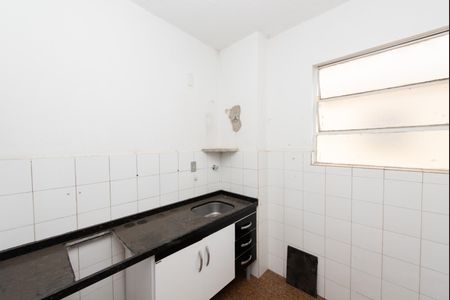 Cozinha de apartamento à venda com 2 quartos, 66m² em Novo Riacho, Contagem