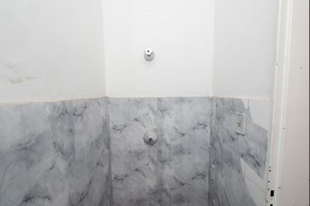 Banheiro 2 de apartamento à venda com 2 quartos, 66m² em Novo Riacho, Contagem