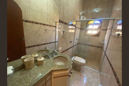 Casa para alugar com 600m², 4 quartos e 7 vagas