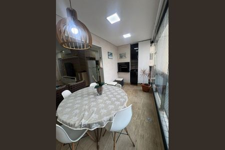 Apartamento para alugar com 2 quartos, 105m² em Barra Funda, Guarujá
