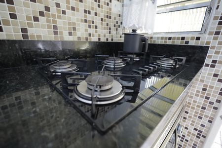 Casa à venda com 196m², 3 quartos e 2 vagas Casa à venda com 196m², 3 quartos e 2 vagasCozinha