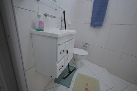 Casa à venda com 196m², 3 quartos e 2 vagas Casa à venda com 196m², 3 quartos e 2 vagasBanheiro 3