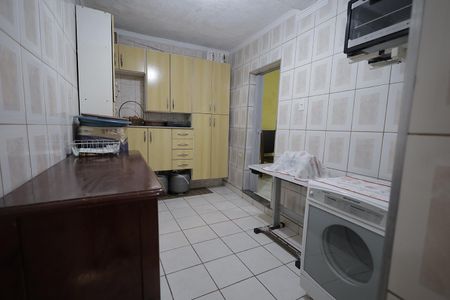 Casa à venda com 196m², 3 quartos e 2 vagas Casa à venda com 196m², 3 quartos e 2 vagasÁrea de Serviço