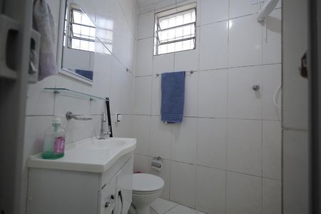 Casa à venda com 196m², 3 quartos e 2 vagas Casa à venda com 196m², 3 quartos e 2 vagasBanheiro 3