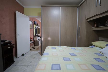 Casa à venda com 196m², 3 quartos e 2 vagas Casa à venda com 196m², 3 quartos e 2 vagasQuarto 1