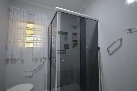 Casa à venda com 196m², 3 quartos e 2 vagas Casa à venda com 196m², 3 quartos e 2 vagasBanheiro 1