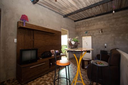 Casa à venda com 160m², 3 quartos e 2 vagasSala 2