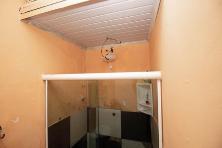 Casa à venda com 160m², 3 quartos e 2 vagasBanheiro