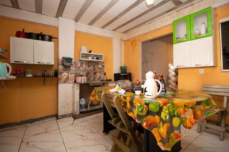 Casa à venda com 160m², 3 quartos e 2 vagasCozinha e Área de Serviço