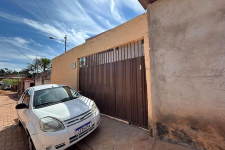 Casa à venda com 160m², 3 quartos e 2 vagasFachada