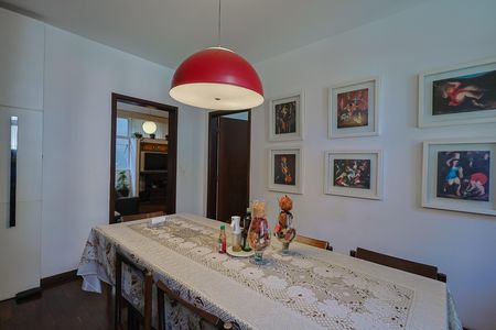 Apartamento para alugar com 198m², 4 quartos e 4 vagas Apartamento para alugar com 198m², 4 quartos e 4 vagasCopa