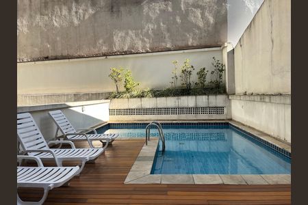 Área comum - Piscina de apartamento para alugar com 1 quarto, 44m² em Perdizes, São Paulo