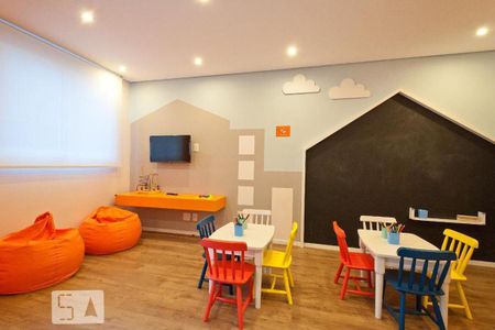 Apartamento à venda com 44m², 2 quartos e 1 vaga Apartamento à venda com 44m², 2 quartos e 1 vagaÁrea Comum - Brinquedoteca