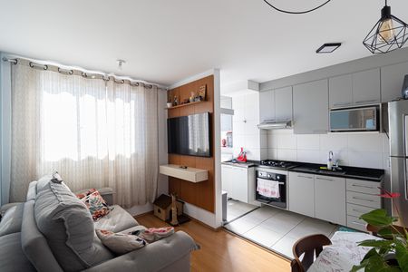 Sala e Cozinha de apartamento à venda com 2 quartos, 44m² em Vila Cosmopolita, São Paulo
