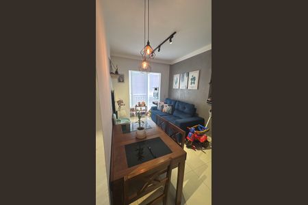 Sala de apartamento à venda com 2 quartos, 49m² em Jardim Bela Vista, Guarulhos