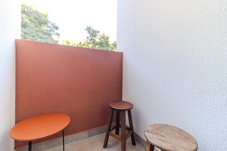 Varanda de kitnet/studio para alugar com 1 quarto, 28m² em Vila Buarque, São Paulo