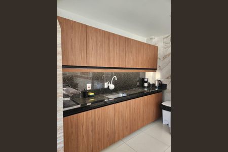 Casa de condomínio à venda com 92m², 2 quartos e 2 vagas
