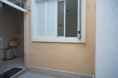 Casa de condomínio à venda com 92m², 2 quartos e 2 vagas Casa de condomínio à venda com 92m², 2 quartos e 2 vagasPátio