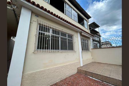 Casa para alugar com 231m², 3 quartos e sem vagaFachada