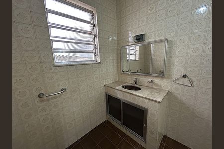 Casa para alugar com 231m², 3 quartos e sem vagaBanheiro Social