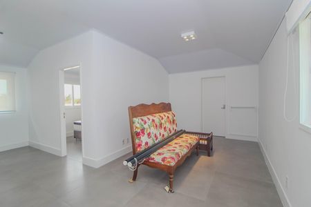 Casa de condomínio para alugar com 840m², 4 quartos e 2 vagas Casa de condomínio para alugar com 840m², 4 quartos e 2 vagasSala 4