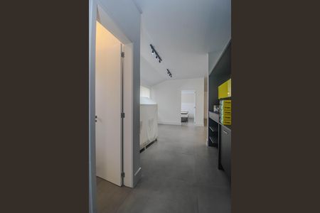 Casa de condomínio para alugar com 840m², 4 quartos e 2 vagas Casa de condomínio para alugar com 840m², 4 quartos e 2 vagasCorredor