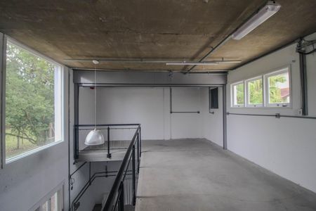 Casa de condomínio para alugar com 840m², 4 quartos e 2 vagas Casa de condomínio para alugar com 840m², 4 quartos e 2 vagasÁrea externa