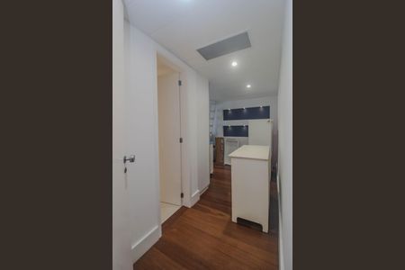 Casa de condomínio para alugar com 840m², 4 quartos e 2 vagas Casa de condomínio para alugar com 840m², 4 quartos e 2 vagasSuite 2