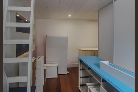 Casa de condomínio para alugar com 840m², 4 quartos e 2 vagas Casa de condomínio para alugar com 840m², 4 quartos e 2 vagasSuite 2