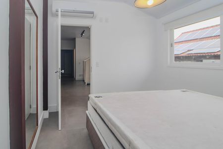 Casa de condomínio para alugar com 840m², 4 quartos e 2 vagas Casa de condomínio para alugar com 840m², 4 quartos e 2 vagasQuarto